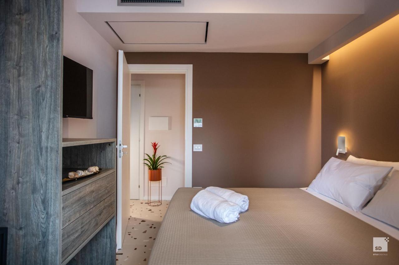The Lady C - High Apartments Tropea Bagian luar foto