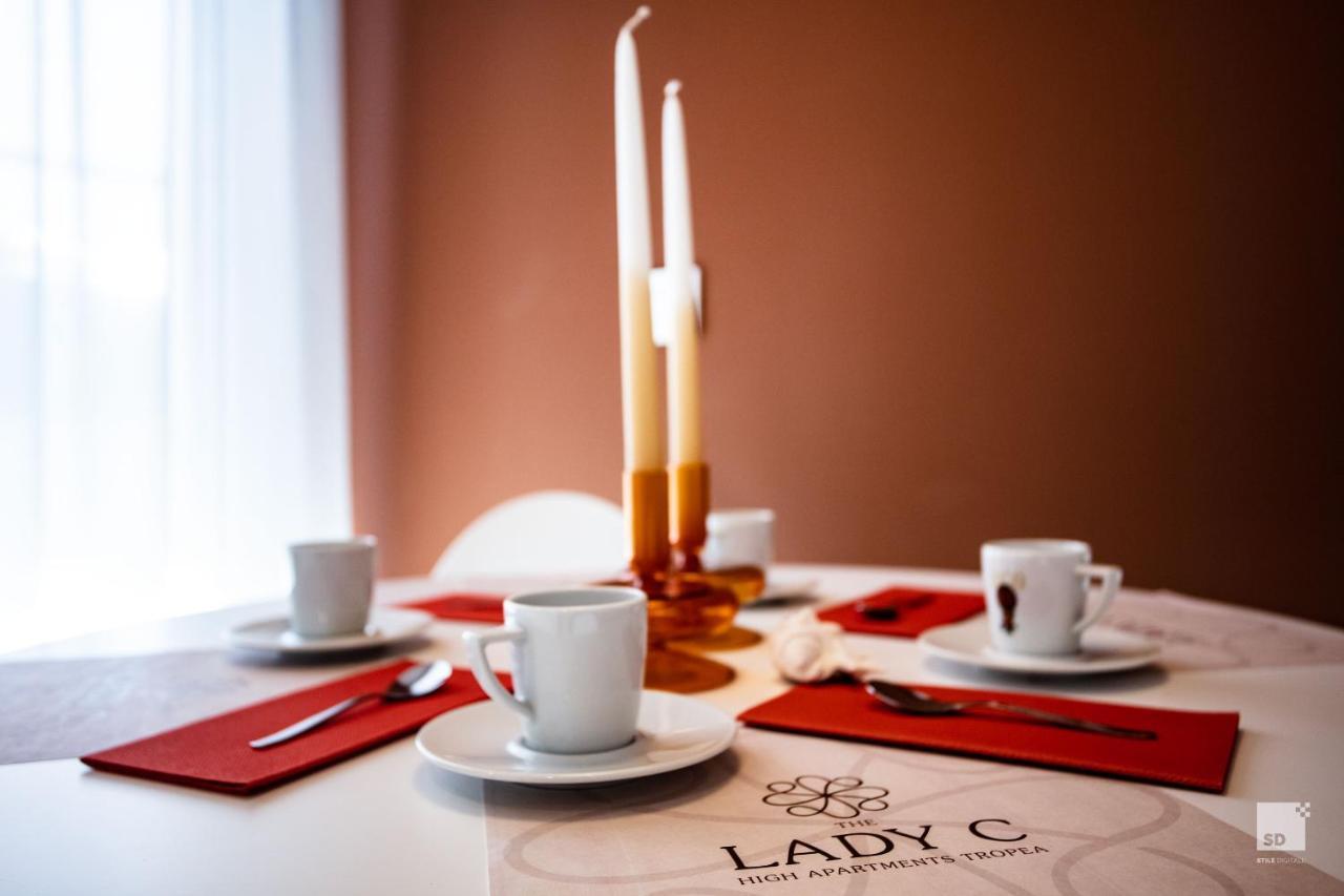 The Lady C - High Apartments Tropea Bagian luar foto