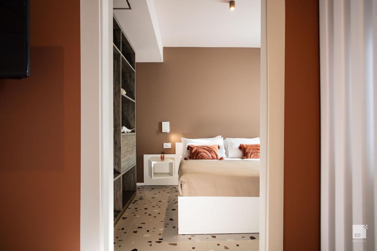 The Lady C - High Apartments Tropea Bagian luar foto