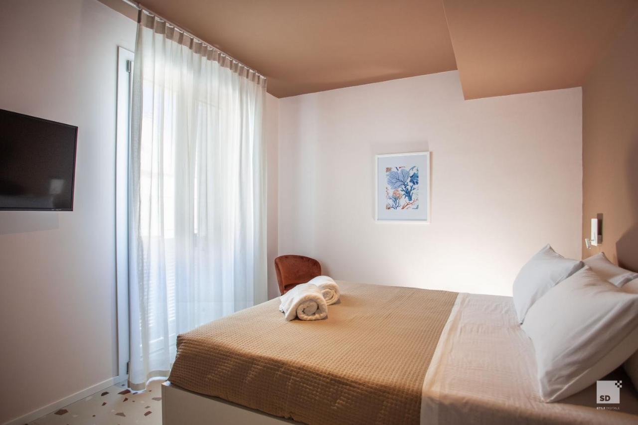 The Lady C - High Apartments Tropea Bagian luar foto